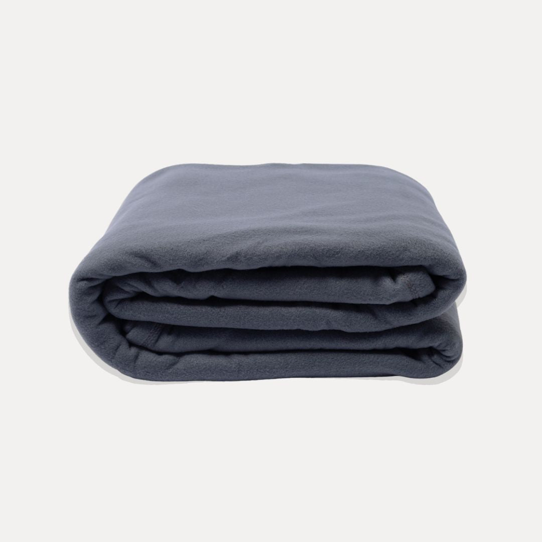 Couverture polaire grise