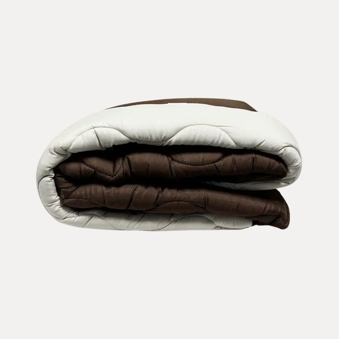 couette chaude chocolat ecru